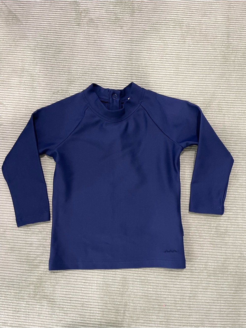 Minnow unisex navy rashguard, size 1T EUC